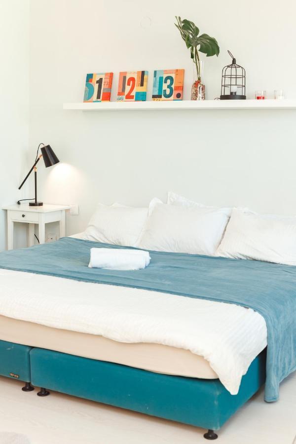 Апартаменты Sunny Sea View Studio Herzliya Экстерьер фото