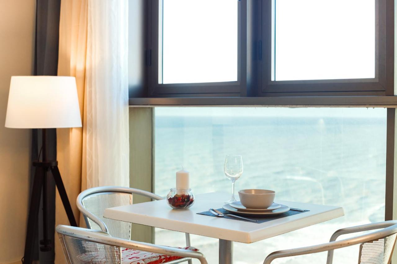 Апартаменты Sunny Sea View Studio Herzliya Экстерьер фото